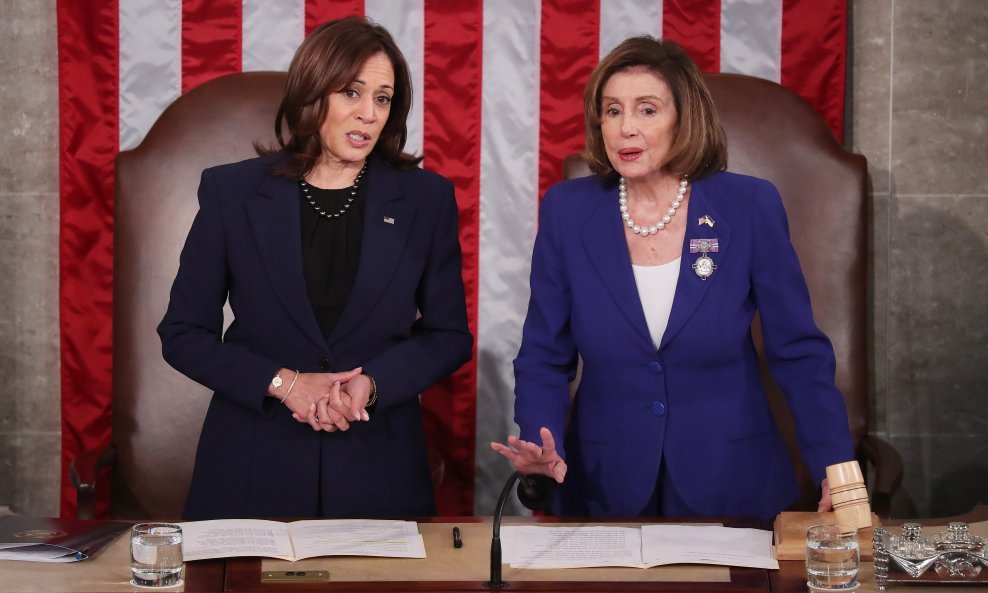 Kamala Harris i Nancy Pelosi