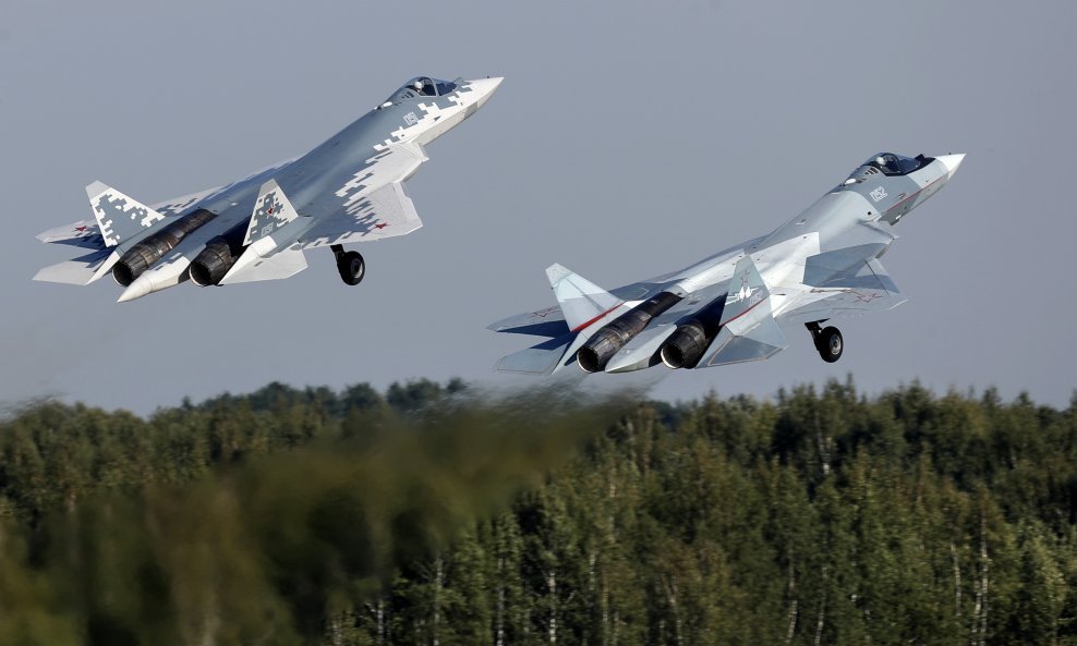 Ruski avion pete generacije Su-57