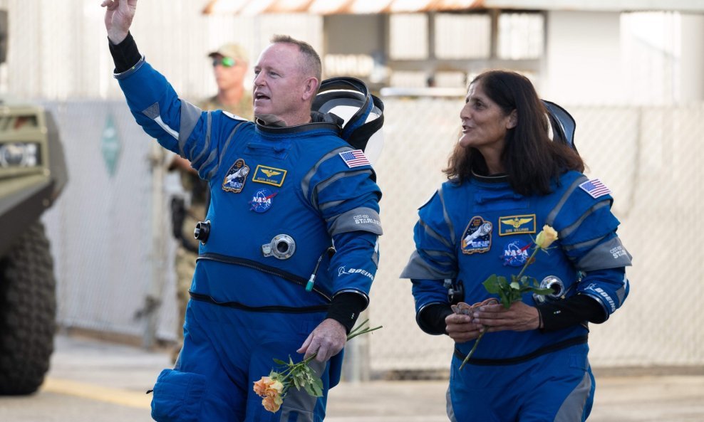 Barry Wilmore i Sunita Williams