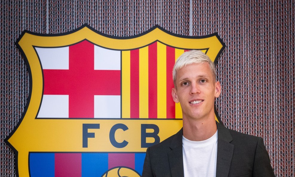 Dani Olmo FC Barcelona