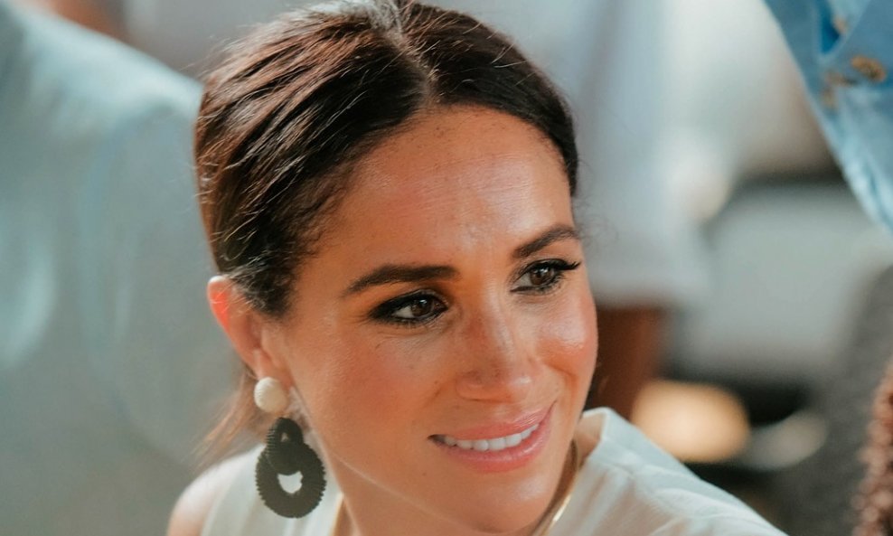 Meghan Markle s Cartierovim nakitom u Kolumbiji