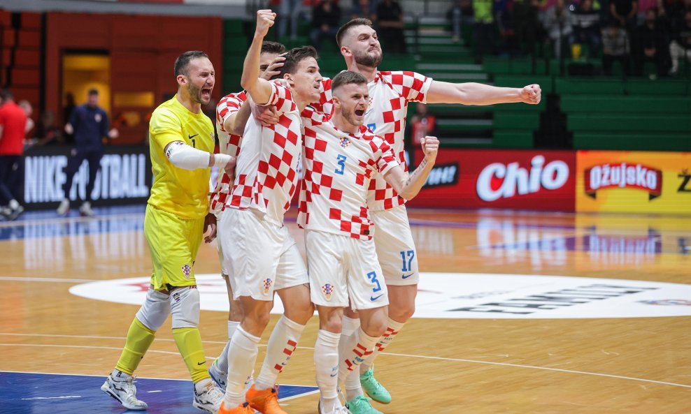 Hravstka futsalska reprezentacija