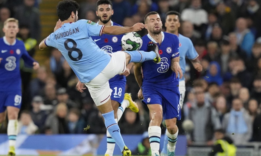 Ilkay Gundogan vs. Mateo Kovačić (iz vremena dok je nosio dres Chelseaja)