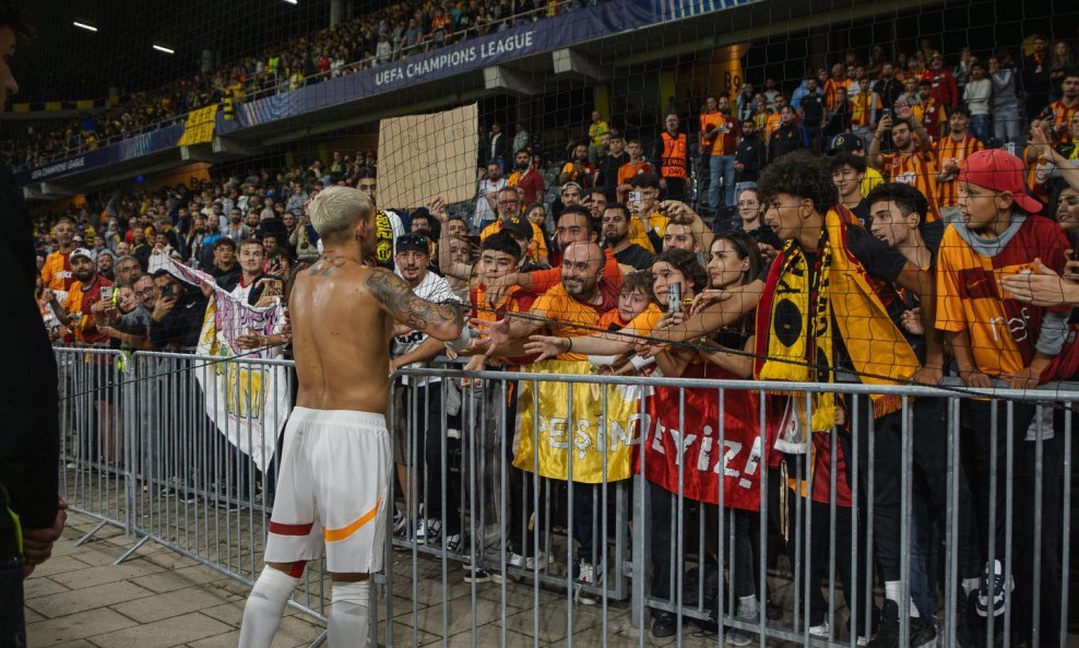 Lucas Torreira (Galatasaray)