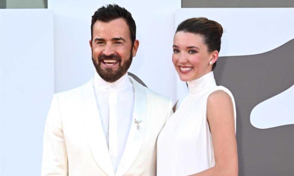 Justin Theroux i Nicole Brydon Bloom