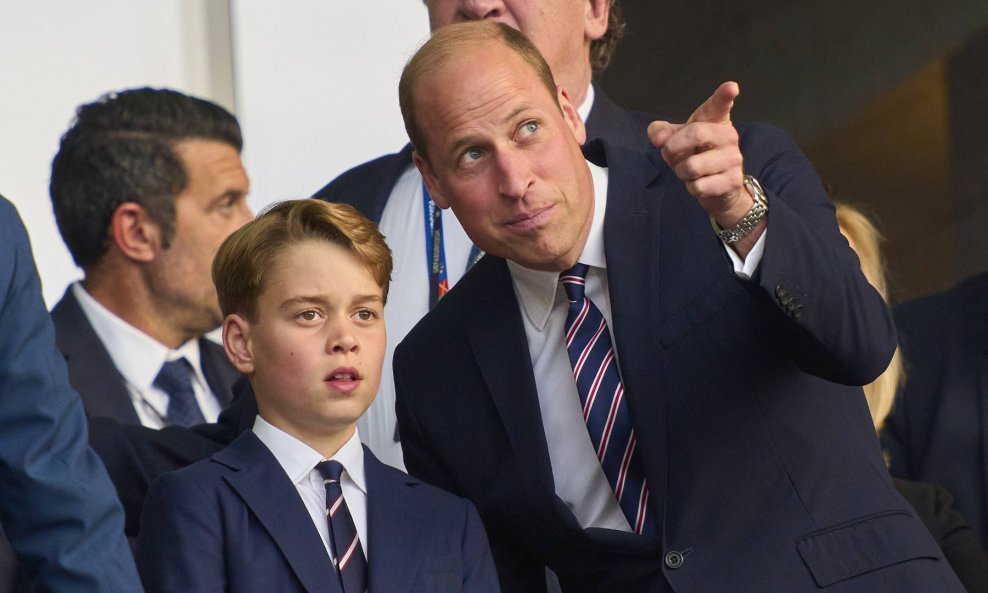 Princ George i princ William