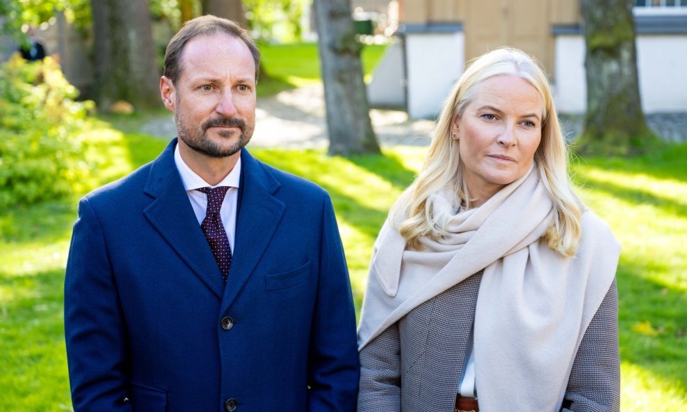 Norveški princ Haakon i princeza Mette-Marit