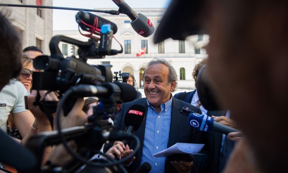 Michel Platini ispred kamera