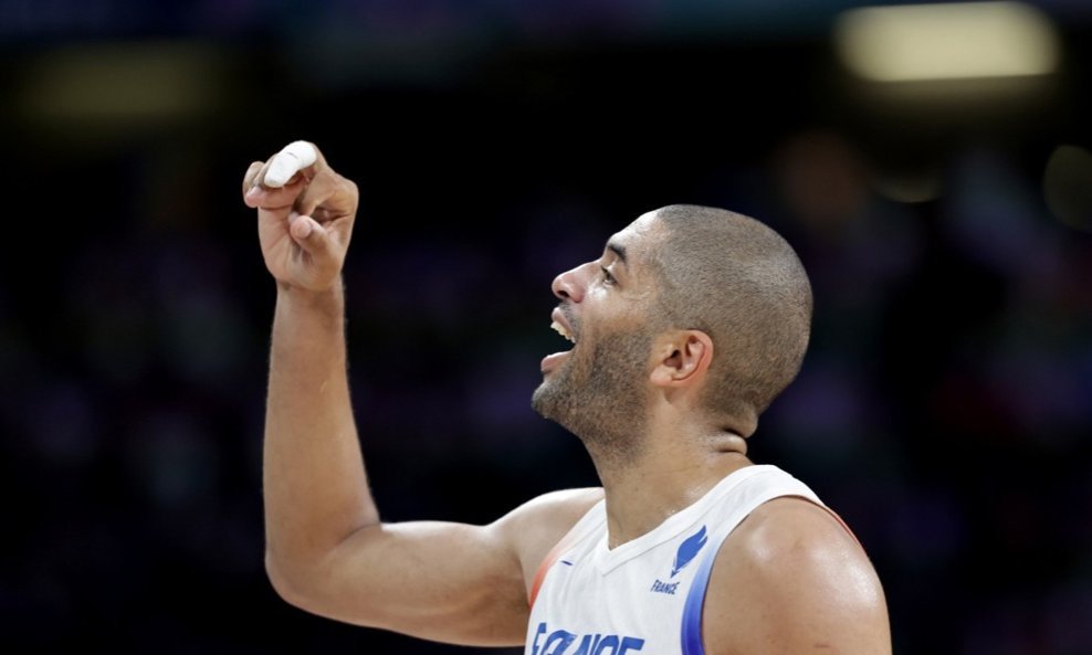 Nicolas Batum slavi koš na Olimpijskim igrama 2024.