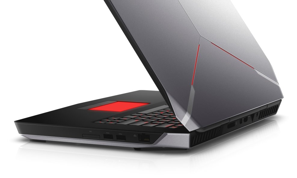 Alienware 15