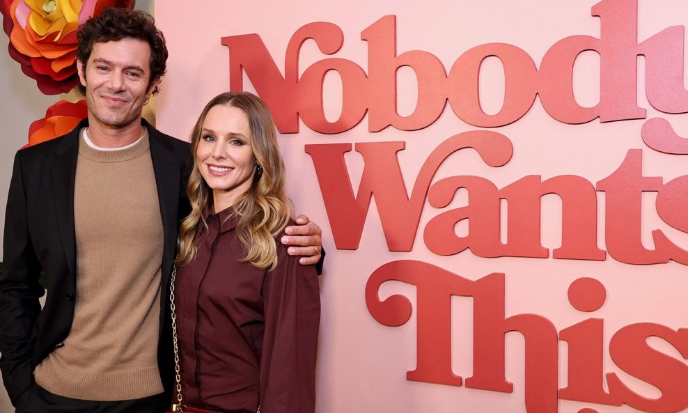 Adam Brody i Kristen Bell