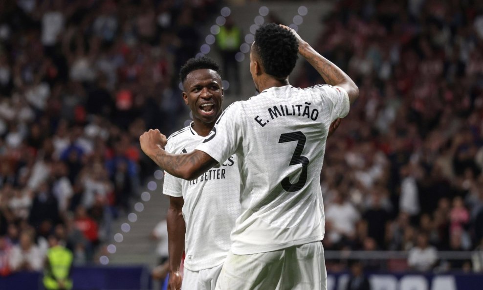 Eder Militao i Vinicius Junior