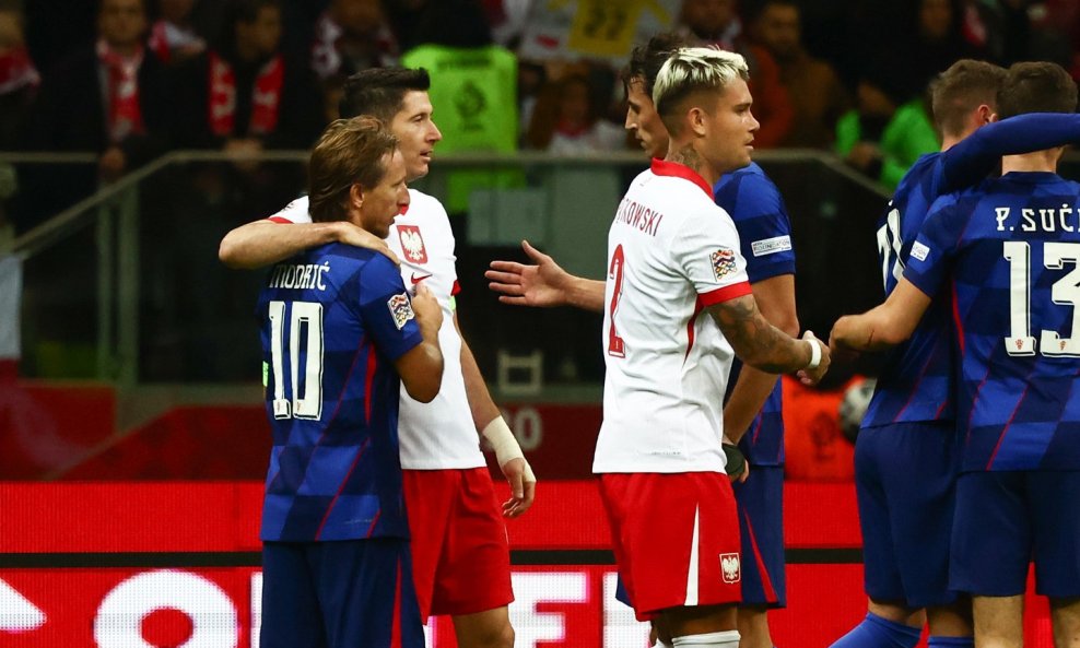 Luka Modrić i Robert Lewandowski