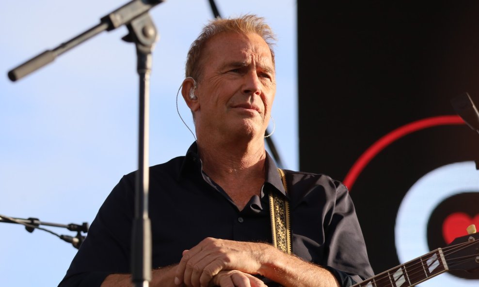 Kevin Costner