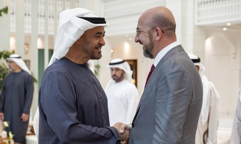 Predsjednik UAE-a Muhamed bin Zajed al Nahjan i Charles Michel