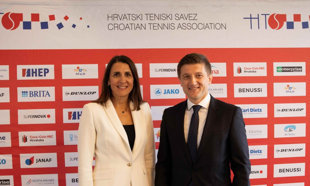 Nikolina Babić i Zdravko Marić, bivša predsjednica i novi predsjednik Hrvatskog teniskog saveza