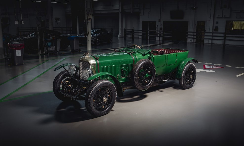 Bentley Speed Six Continuation Series