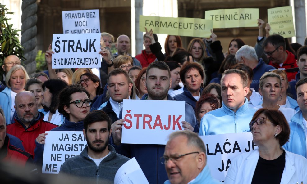 Štrajk medicinskih djelatnika u KBC-u Rijeka