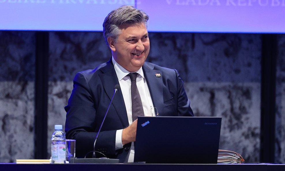 Andrej Plenković predstavio državni proračun za 2025. godinu