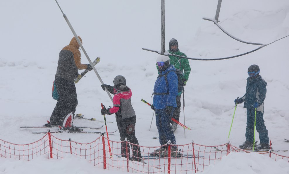 Skijanje na Mukinjama kod Plitvičkih jezera