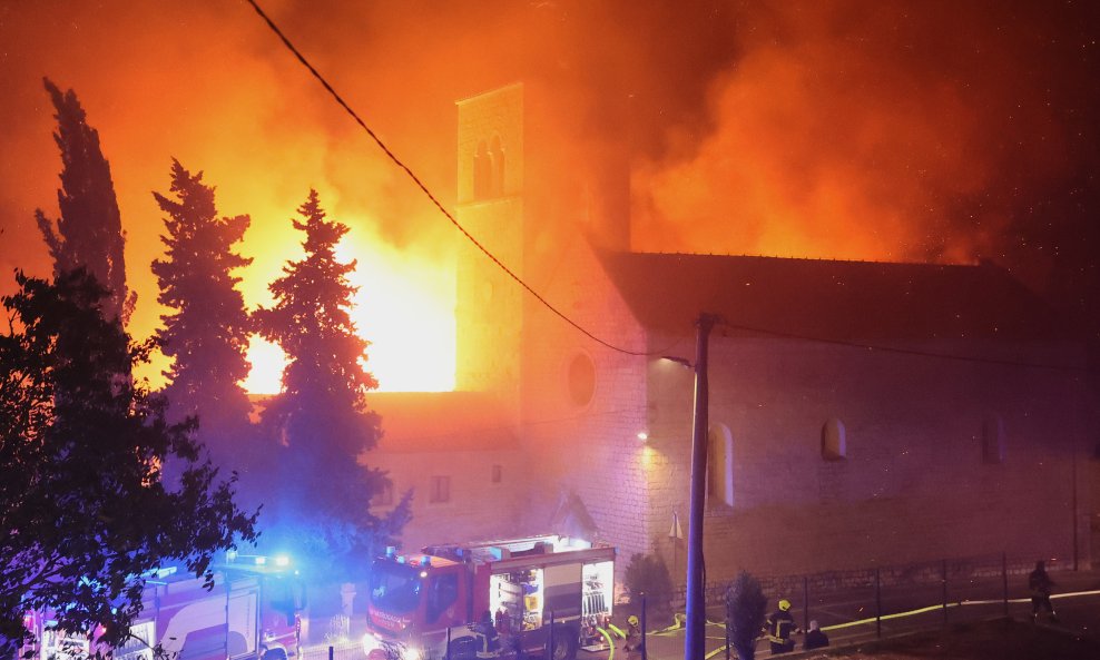 Dominikanski samostan i crkva Svetog Križa na Čiovu