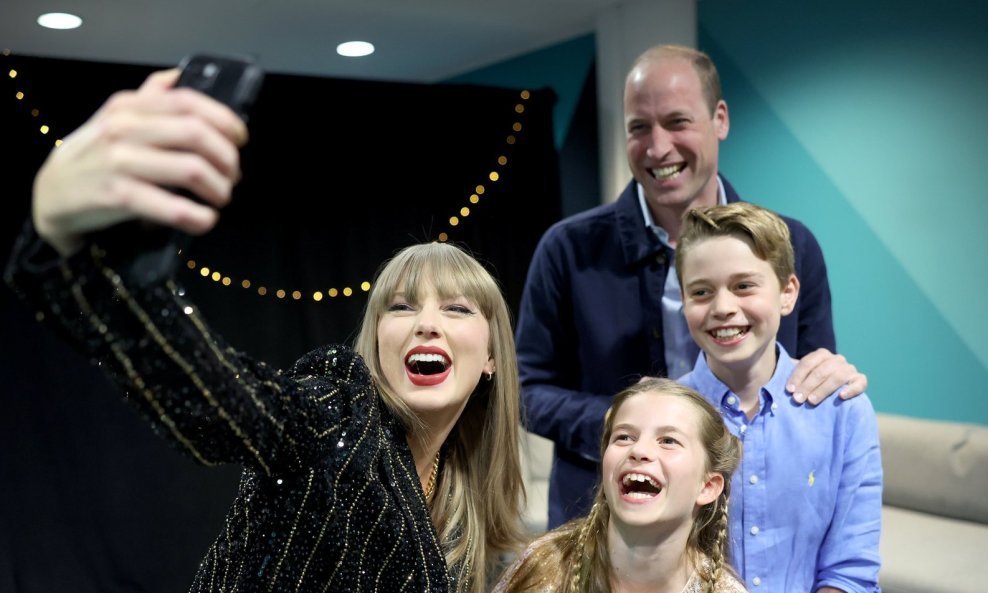 Taylor Swift, princeza Charlotte, princ George i princ William