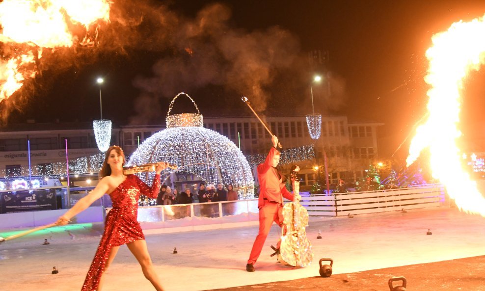 Svečano otvorenje Ice Wonderland ledenog parka u Varaždinu