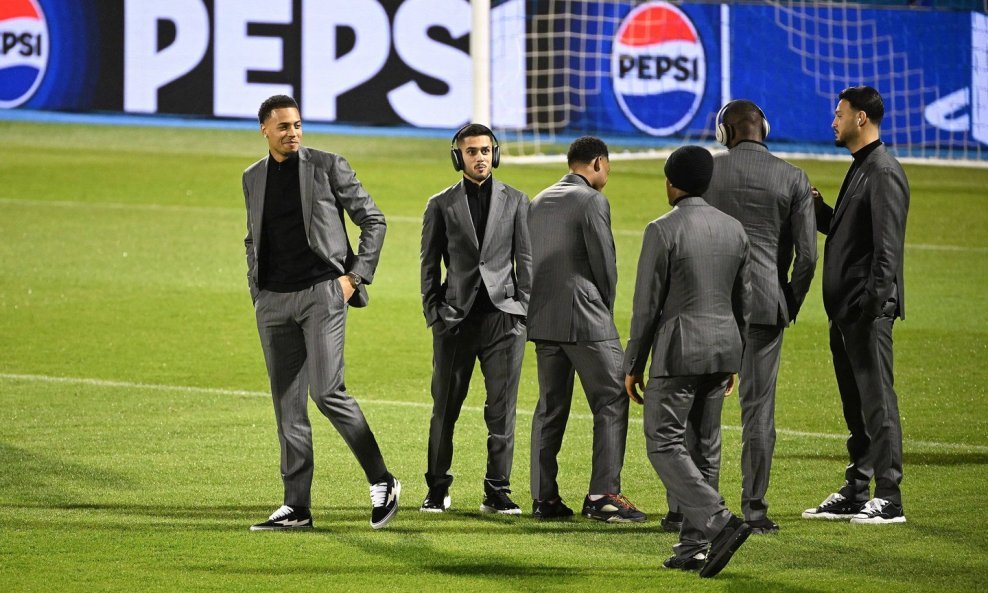 Borussia Dortmund se upoznaju sa stadionom Maksimir