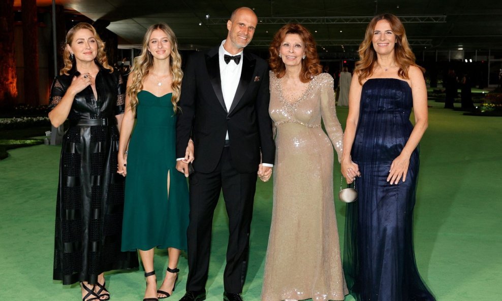 Sasha Alexander, Lucia Sofia Ponti, Eduardo Ponti, Sophia Loren i Roberta Armani