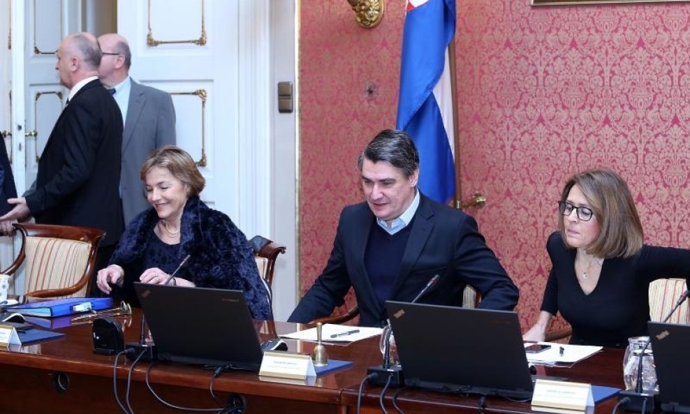 Vesna Pusić, Zoran Milanović. (2)