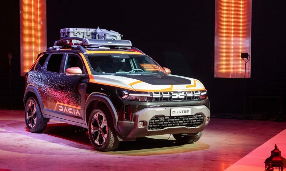 Dacia Duster 'Soul of Dakar' je unikatna posveta trkaćem bolidu Dacia Sandrider za reli Dakar 2025