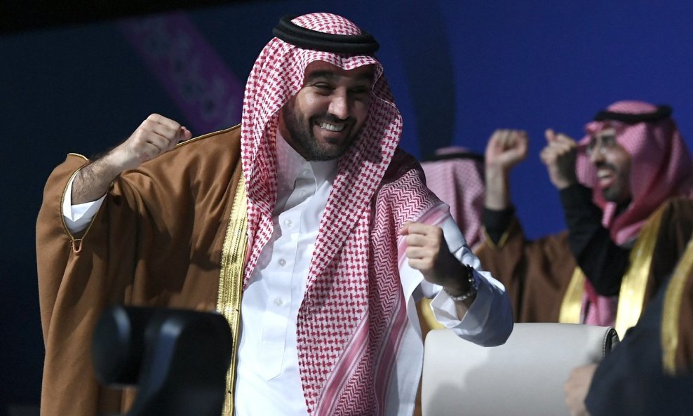 Saudijski ministar sporta i mladih Abdulaziz bin Turki al-Faisal al-Saud slavi dobivanje SP-a