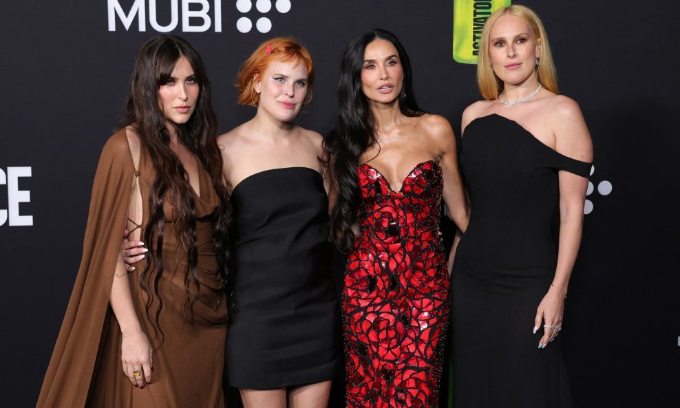 Scout LaRue Willis, Tallulah Willis, Demi Moore, Rumer Willis