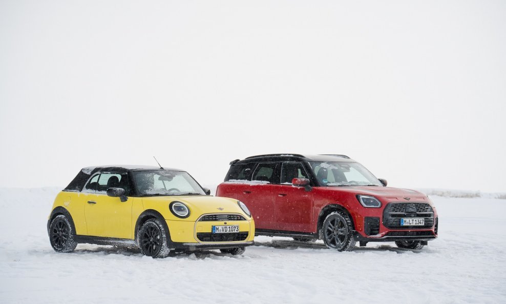 MINI Cooper Convertible S i MINI Countryman S ALL4