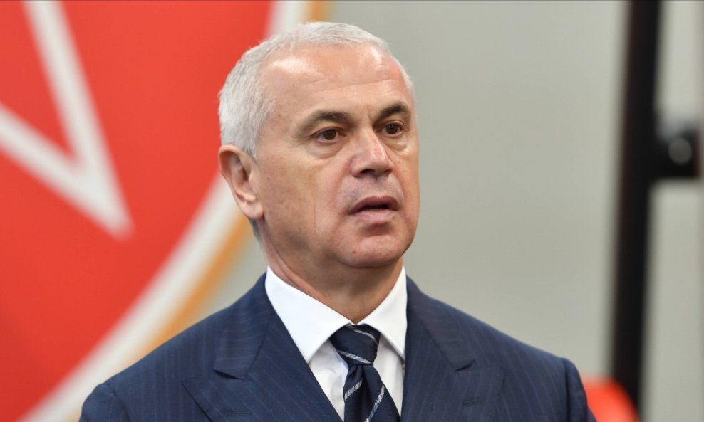 Zvezdan Terzić