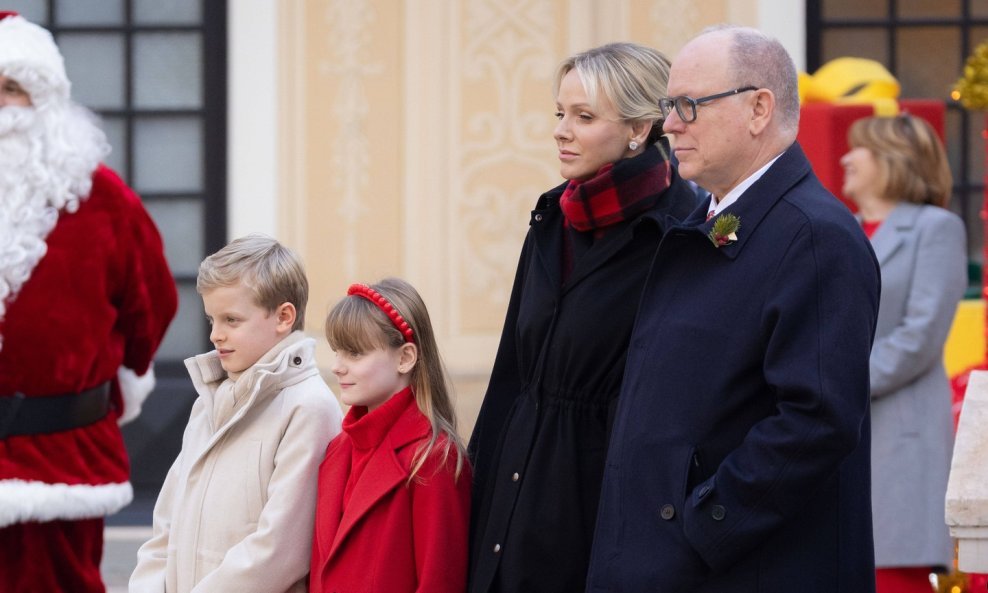 Princ Albert, princeza Charlene i djeca