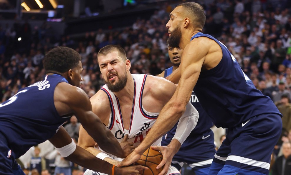 Ivica Zubac LA Clippers