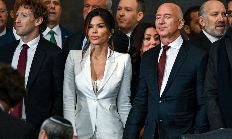 Mark Zuckerberg, Lauren Sanchez, Jeff Bezos