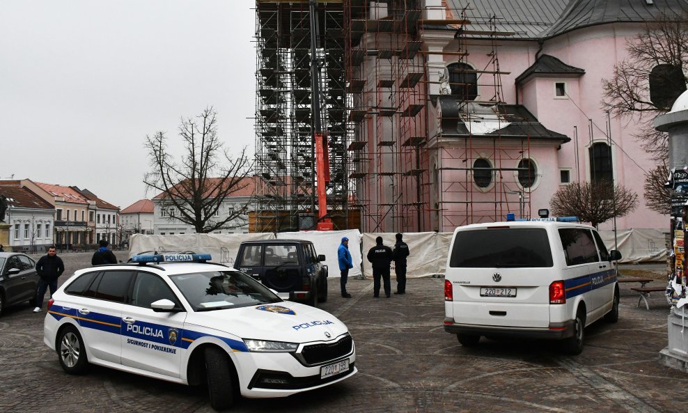 Mladić pao s građevinske skele u Požegi