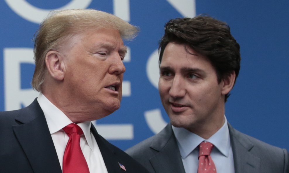 Donald Trump i Justin Trudeau na sastanku čelnika NATO-a u Londonu 2019.