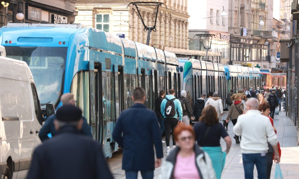 Trg Bana Josipa Jelačića