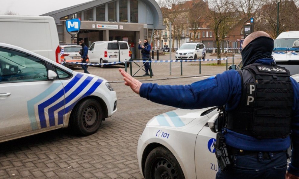 Policija u potrazi za sumnjivcima koji pucaju po Bruxellesu