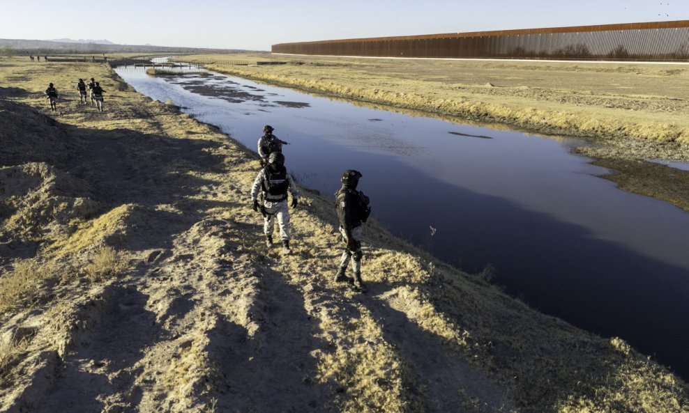 Američka granica s Meksikom na rijeci Rio Grande