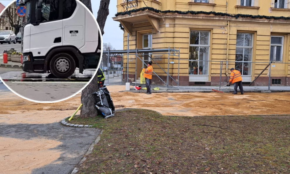 Kamion u centru Jastrebarskog iz kojeg je iscurilo gorivo (u krugu), sanacija piljevinom