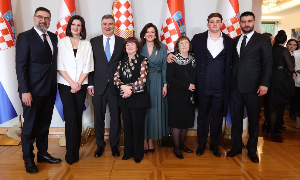 Tomislav Musić, Zoran Milanović, Sanja Musić Milanović, Ana Musić, Marko Milanović i Ante Jakov Milanović