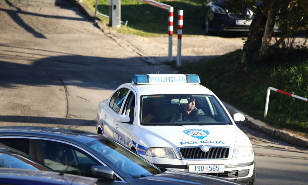 Policija Zagreb, ilustracija