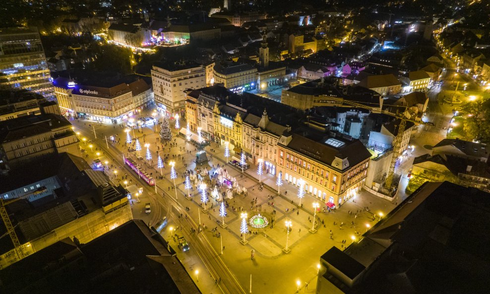 Trg bana Josipa Jelačića