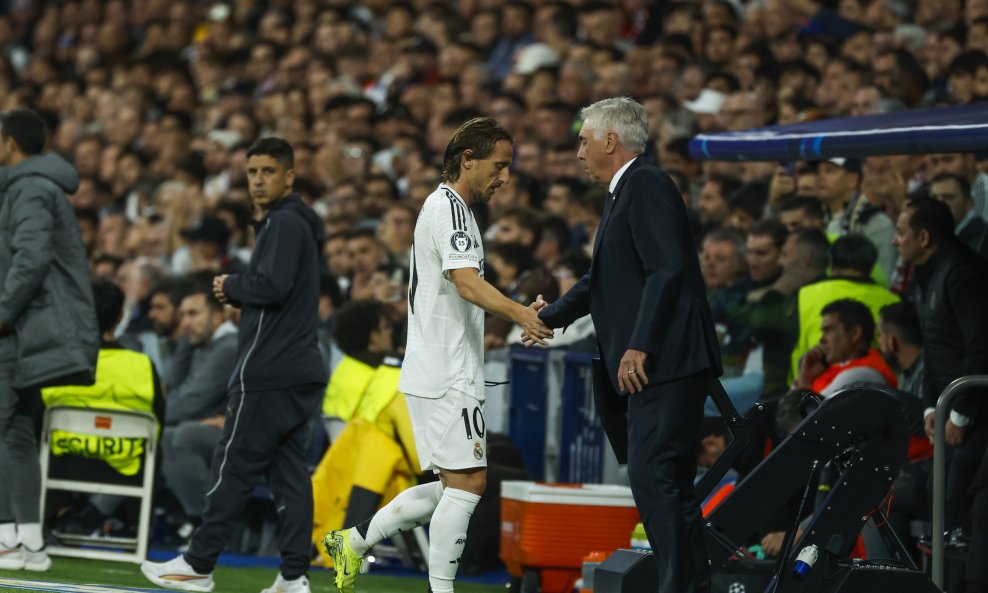 Luka Modrić i Carlo Ancelotti