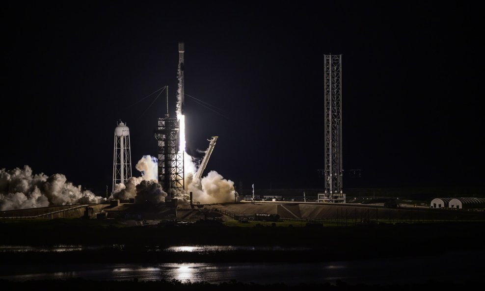 SpaceX Falcon 9