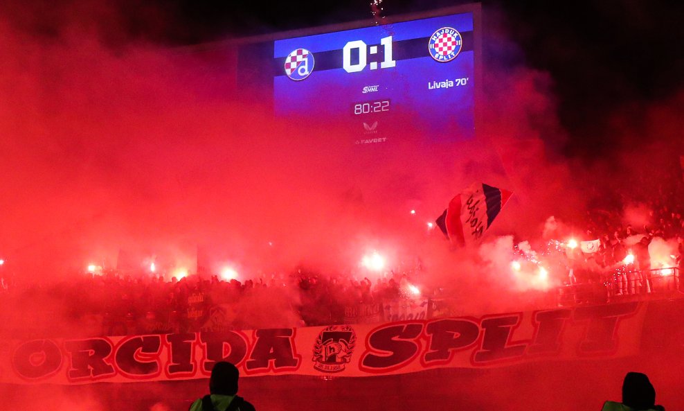 Torcida u Maksimiru